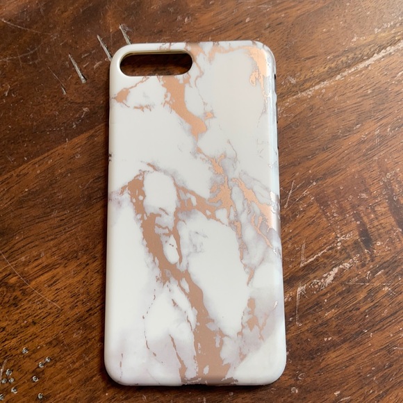 Bundle of (4) IPhone 8 Plus Cases - Picture 4 of 7